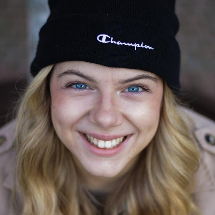 Portrait of Ravi meditation instructor